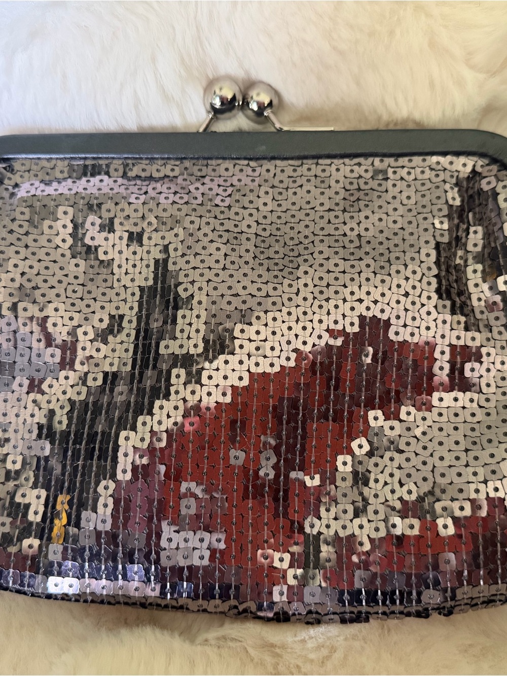 Coach Silver Sequin Kiss-Lock Clutch - Picture 4 of 9